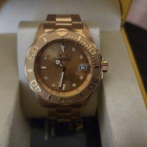Invicta Men's 13929 Pro Diver Automatic Gold Dial 18k Gold Ion-Plated Stainless